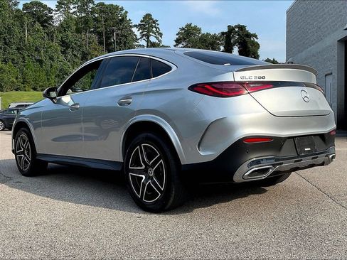 Used 2026 Mercedes-Benz GLC 300 4MATIC image 3