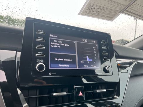 Used 2023 Toyota Camry LE image 16