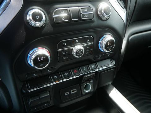 Used 2021 GMC Sierra 1500 Elevation w/ LPO, Elevation Black Package AWD/4WD image 26