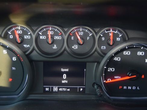 Used 2024 Chevrolet Silverado 2500 W/T w/ WT Convenience Package AWD/4WD image 24