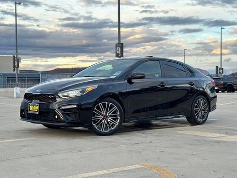 Used 2021 Kia Forte GT image 3