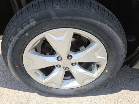 Used 2015 Subaru Forester 2.5i w/ Alloy Wheel Package AWD/4WD image 21