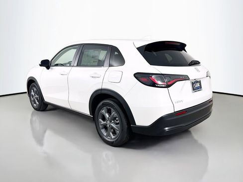New 2026 Honda HR-V LX image 5