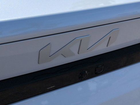 New 2026 Kia K4 FWD image 32