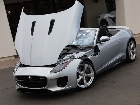 Used 2019 Jaguar F-TYPE R-Dynamic RWD image 44