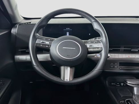 Used 2026 Hyundai Kona SEL Sport FWD image 18