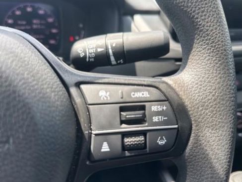 Used 2024 Honda Accord EX image 22