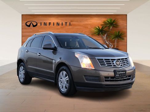 Used 2015 Cadillac SRX Luxury w/ Driver Awareness Package image 3