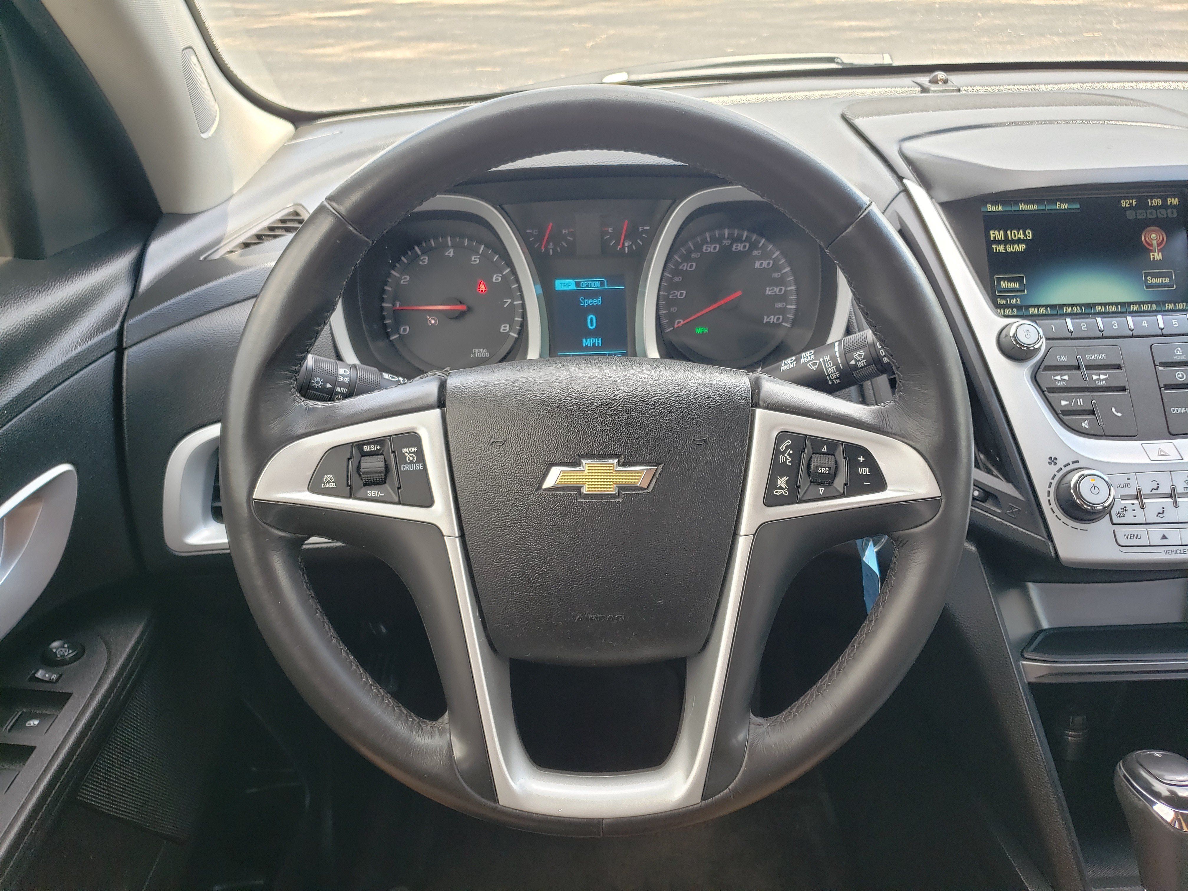Used 2016 Chevrolet Equinox LTZ w/ Enhanced Convenience Package FWD image 14