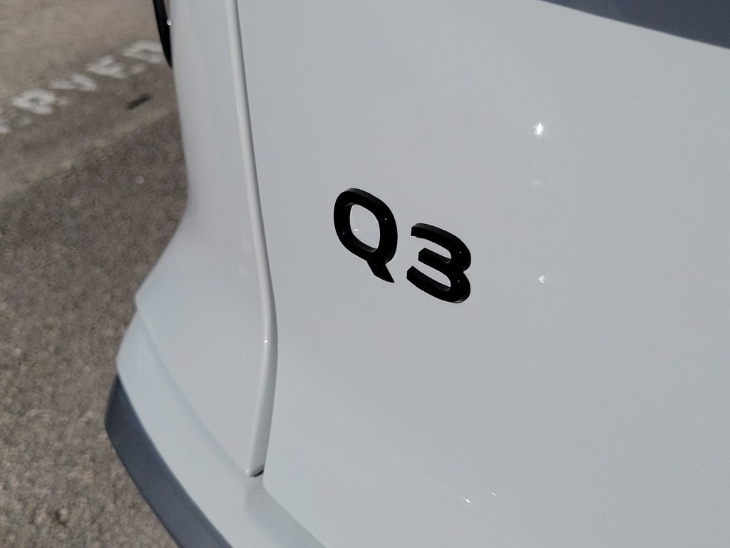New 2026 Audi Q3 quattro 2.0T AWD/4WD image 5