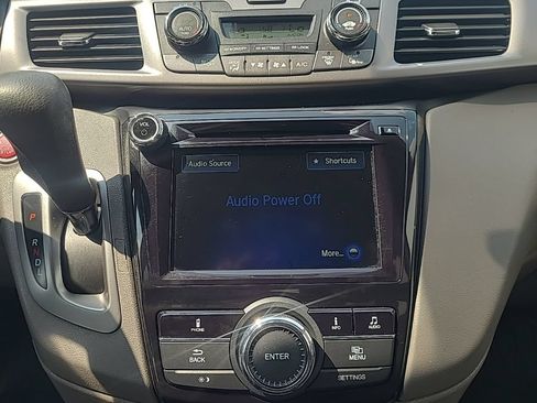 Used 2016 Honda Odyssey EX-L image 22