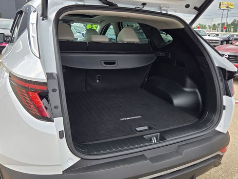Used 2024 Hyundai Tucson SEL image 19