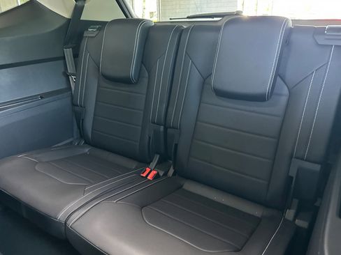 New 2026 Volkswagen Atlas SEL AWD/4WD image 15