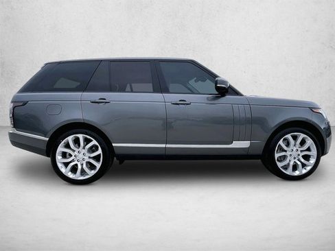 Used 2017 Land Rover Range Rover HSE image 5