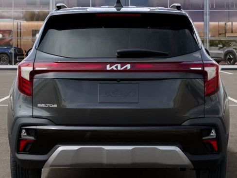 New 2026 Kia Seltos S FWD image 13