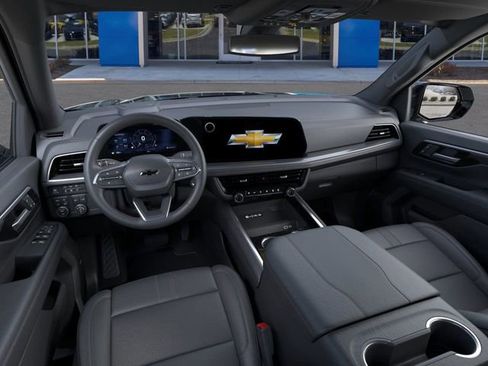 New 2026 Chevrolet Suburban RST image 15