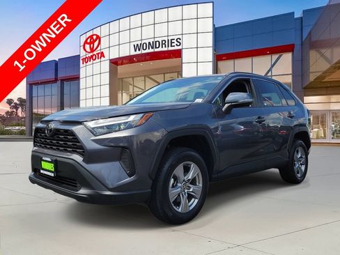 Used 2024 Toyota RAV4 XLE FWD image 2