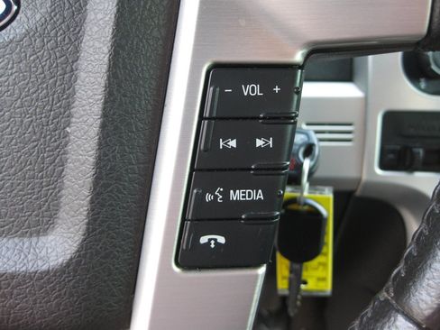 Used 2014 Ford F150 Platinum AWD/4WD image 17