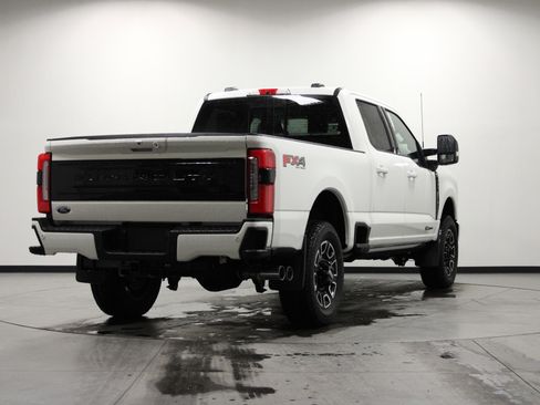 New 2026 Ford F250 Platinum image 4