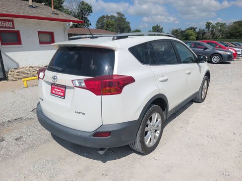 Used 2013 Toyota RAV4 Limited FWD image 3