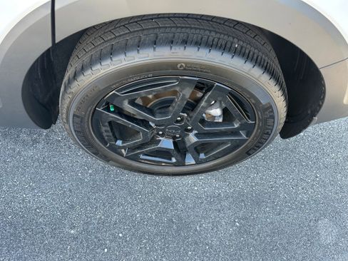 Used 2025 Kia Telluride SX Prestige X-Line AWD/4WD image 9