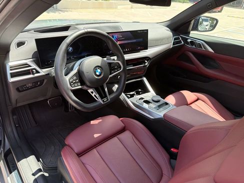 Used 2025 BMW 430i xDrive Convertible w/ M Sport Package AWD/4WD image 2