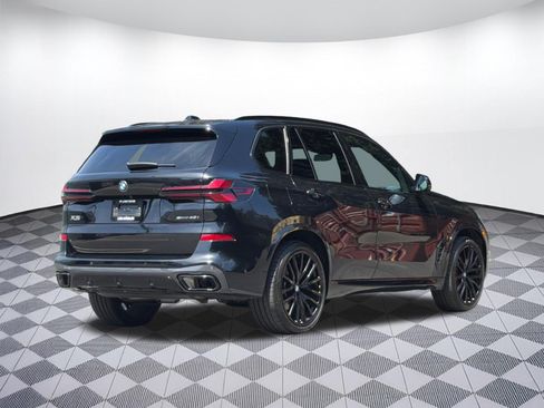 Used 2024 BMW X5 sDrive40i w/ M Sport Package RWD image 9