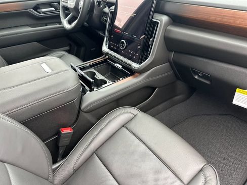 New 2026 GMC Yukon XL Denali w/ Sun & Power Step Package image 24