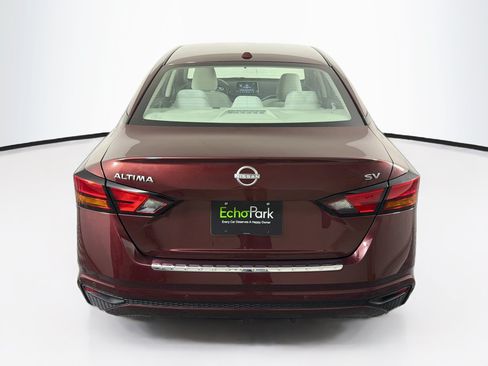 Used 2023 Nissan Altima 2.5 SV FWD image 7