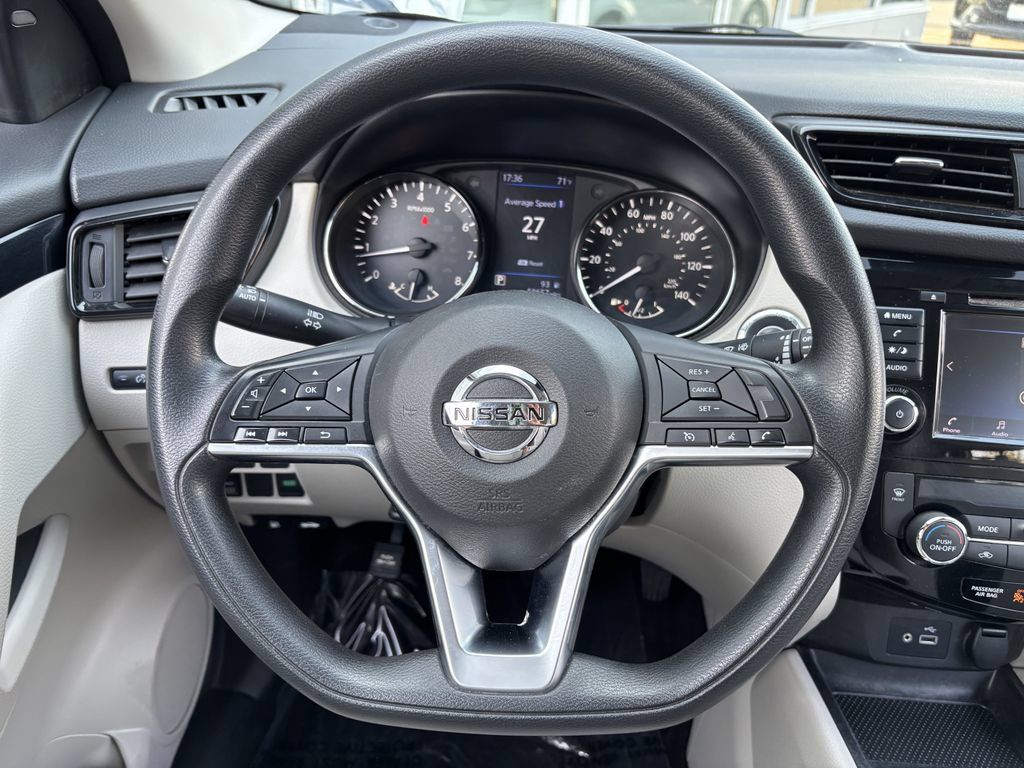 Used 2019 Nissan Rogue Sport SV AWD/4WD image 14