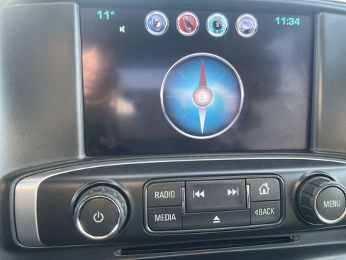 Certified 2018 GMC Sierra 2500 SLE w/ Snow Plow Prep Package image 14