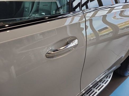 New 2025 Mercedes-Benz GLS 63 AMG 4MATIC image 13
