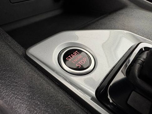 Used 2025 Nissan Altima 2.5 SV FWD image 24