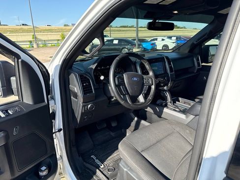 Used 2019 Ford F150 XLT w/ Equipment Group 302A Luxury AWD/4WD image 20