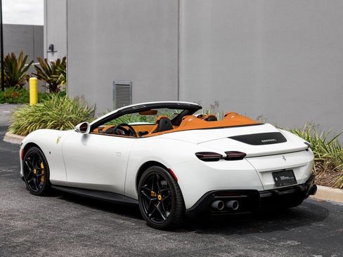 Used 2025 Ferrari Roma Spider image 3