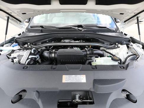 New 2026 Lincoln Aviator AWD image 18