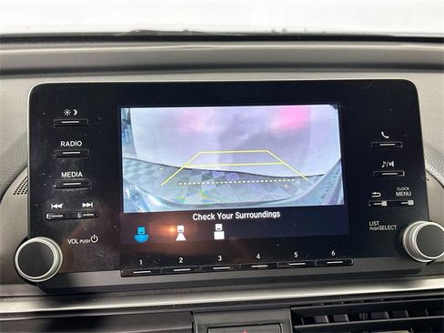 Used 2019 Honda Accord LX image 12