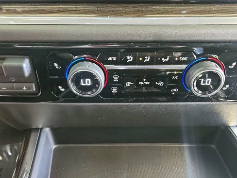 Used 2025 Chevrolet Silverado 1500 RST w/ Convenience Package II AWD/4WD image 22