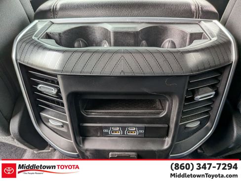 Used 2025 RAM 1500 Big Horn AWD/4WD image 30
