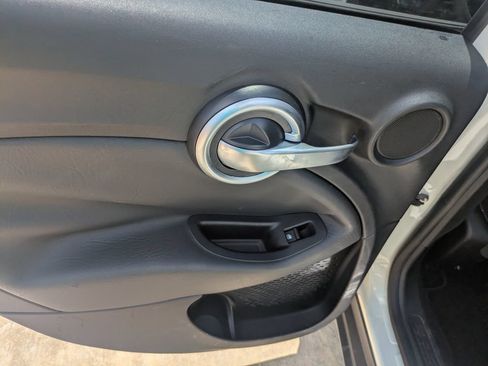 Used 2018 FIAT 500X Trekking FWD image 7