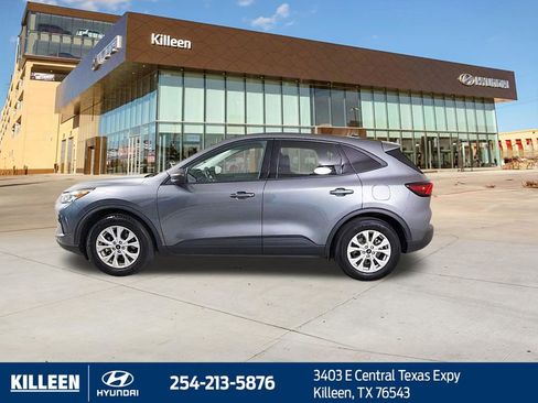 Used 2025 Ford Escape Active FWD image 4