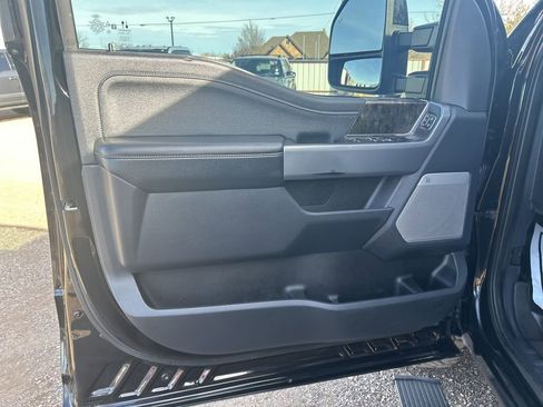 Used 2024 Ford F250 Lariat w/ Lariat Ultimate Package image 12