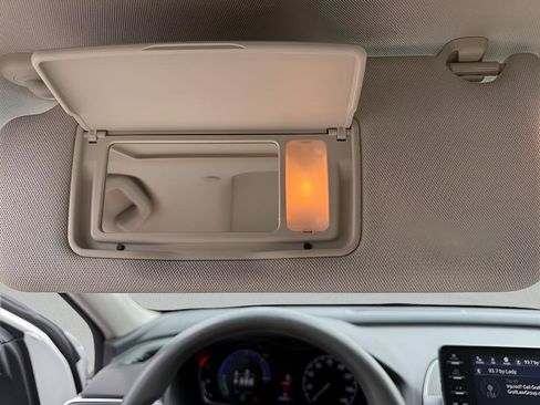 Used 2021 Honda Accord EX image 32