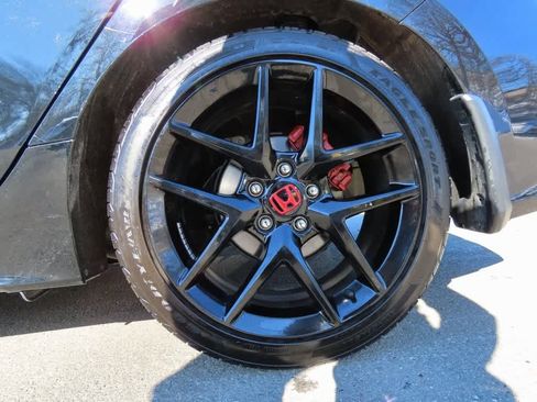 Certified 2024 Honda Civic Sport image 9