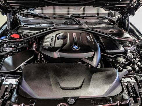 Used 2019 BMW 230i xDrive Coupe w/ Convenience Package image 8