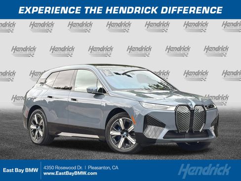 Used 2025 BMW iX xDrive50 w/ Premium Package AWD/4WD image 1