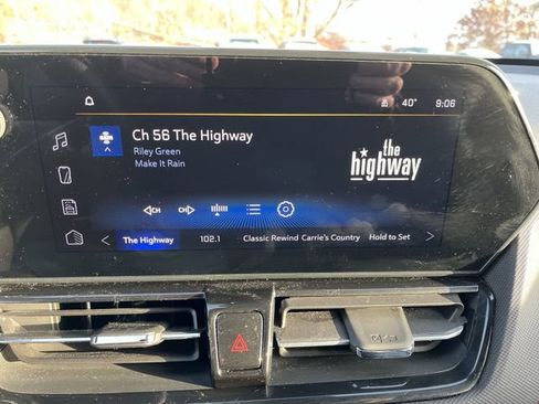 Certified 2024 Chevrolet TrailBlazer RS w/ Convenience Package image 14