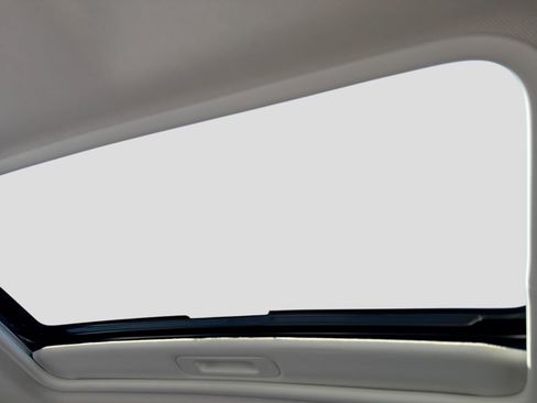 Used 2021 Ford EcoSport Titanium w/ Interior Protection Package FWD image 25