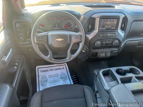 Used 2022 Chevrolet Silverado 1500 Custom image 16