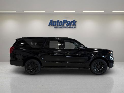 New 2025 Ford Expedition Max Platinum w/ Stealth Appearance Package image 8